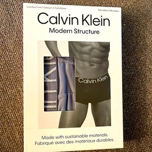 NEW IN BOX:  Men’s Calvin Klein | Low Rise Trunk | large